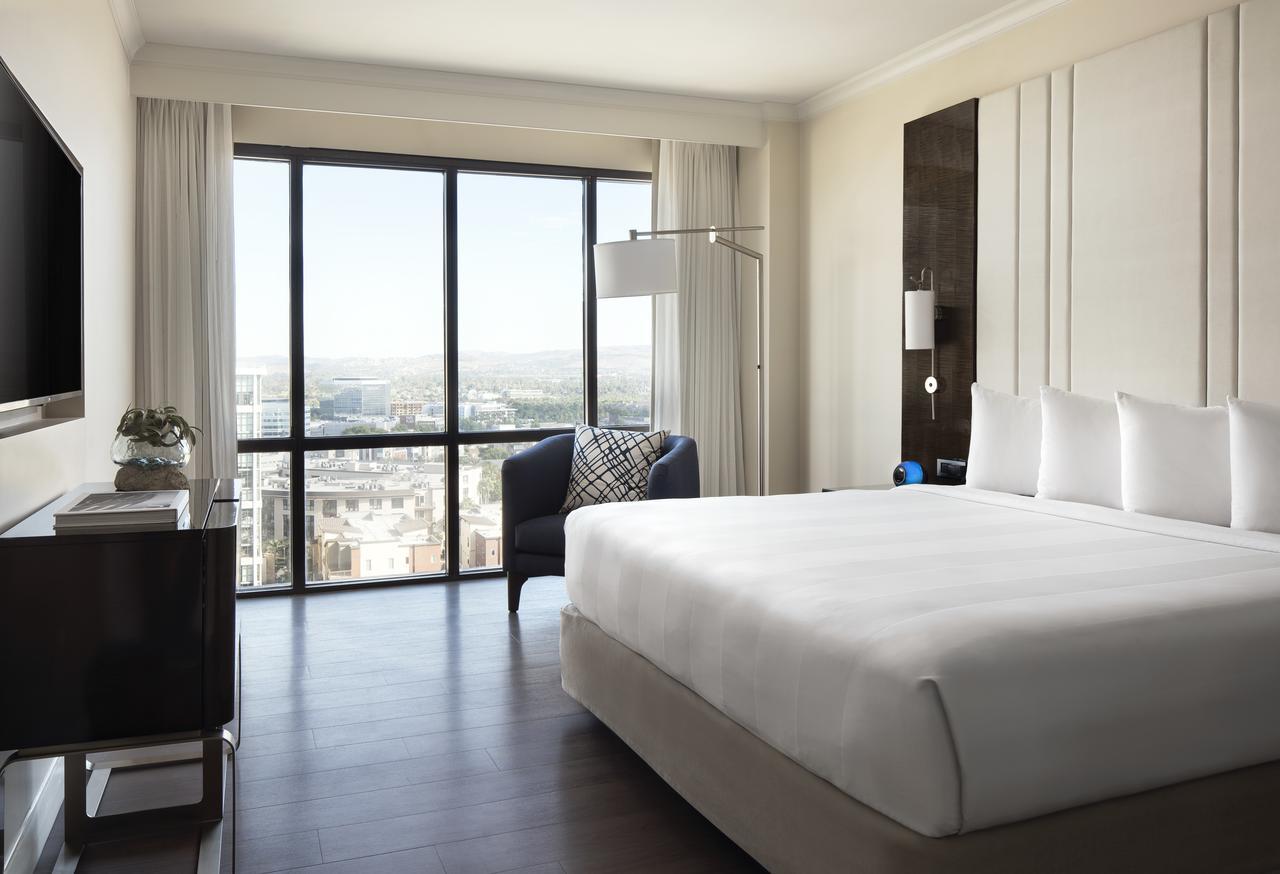 Irvine Marriott Hotell Exteriör bild